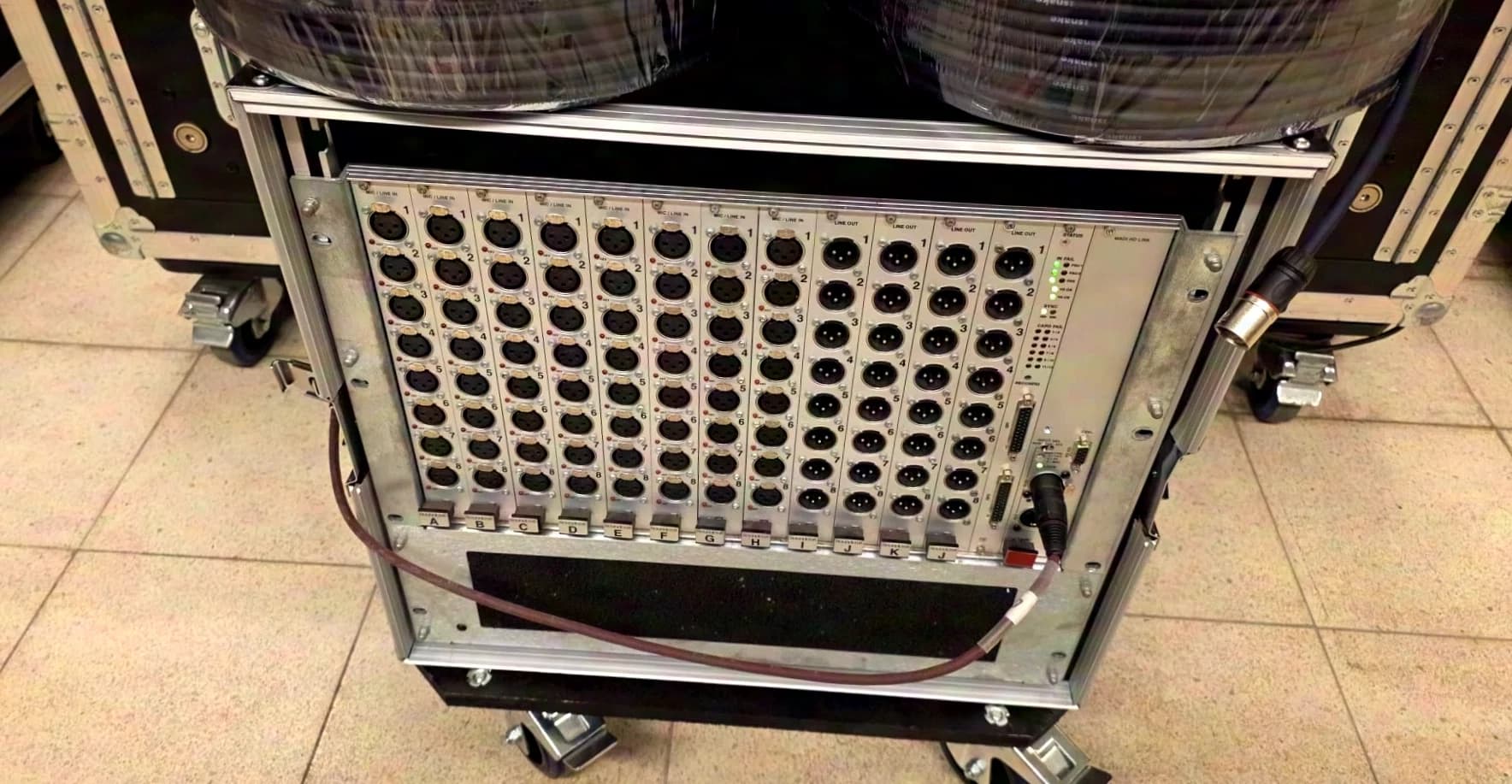 Soundcraft Vi2000