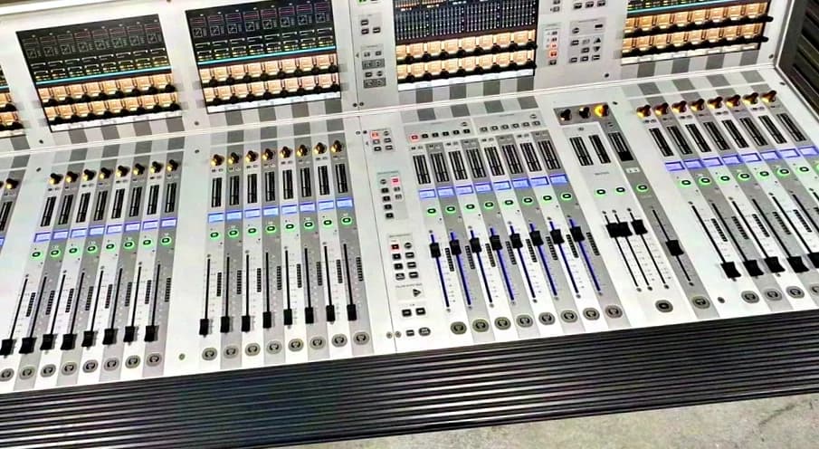 Soundcraft Vi600