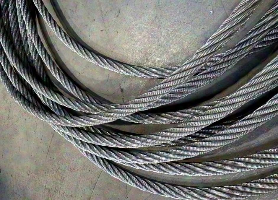 Steel cable, 11.95m - 10mm thickness