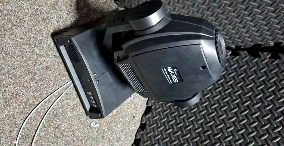 Stairville MH-X25 LED Sport Moving Head