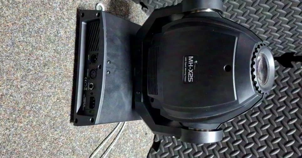Stairville MH-X25 LED Sport Moving Head