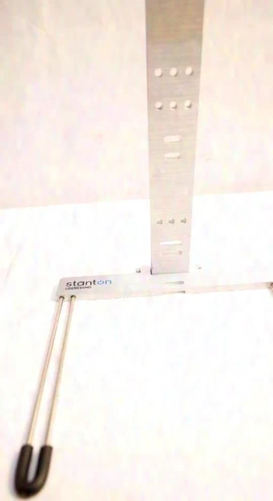 Stanton Laptop Stand "Stanton Überstand"