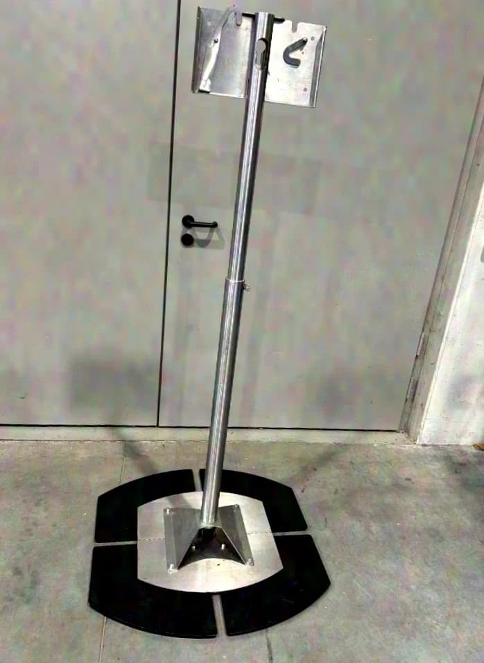 SteinerLive Design Floor Stand