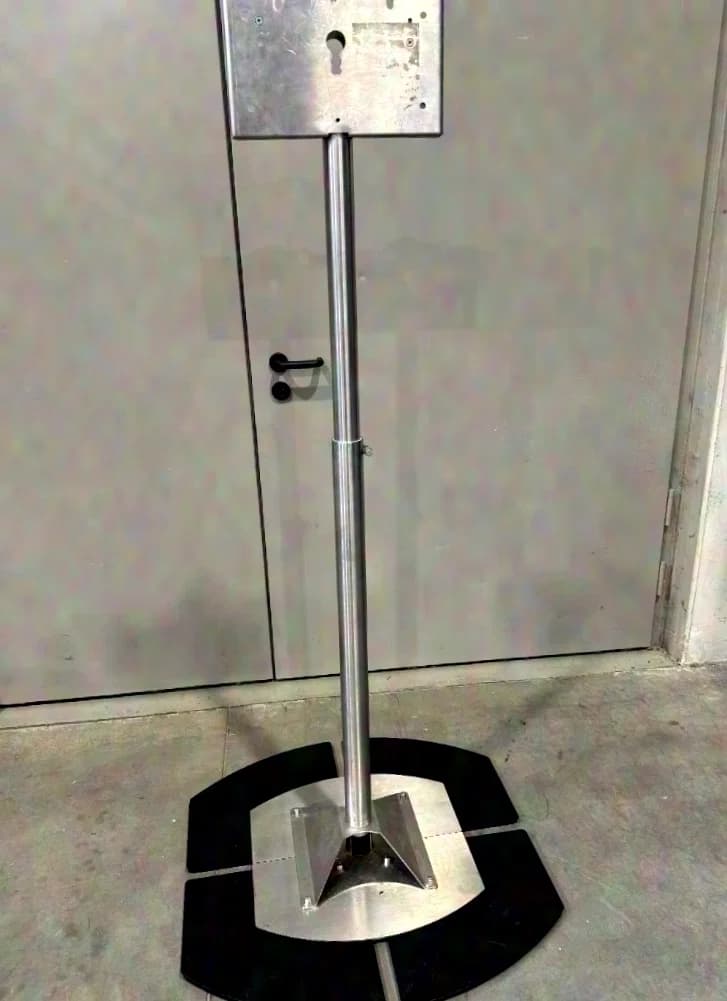 SteinerLive Design Floor Stand