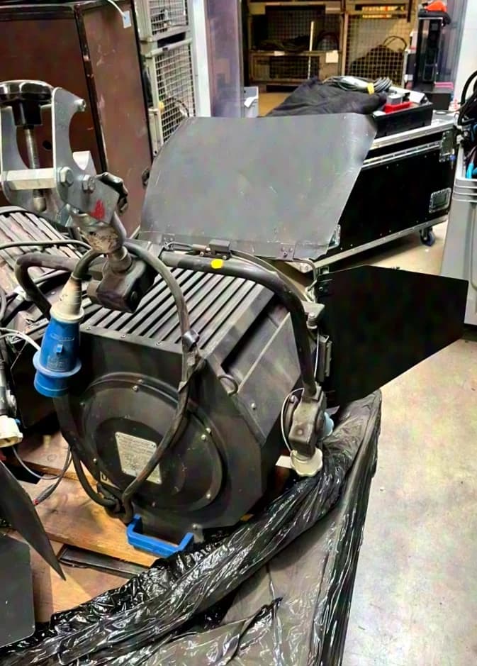 Strand/ADB Pollux 5KW Fresnel