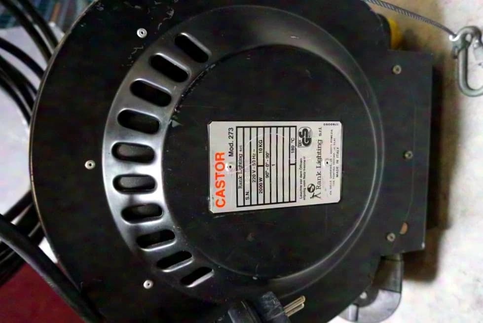 Strand Quarzcolor - Castor 2kW Fresnel including Rainbow Color Changer - complete set in case