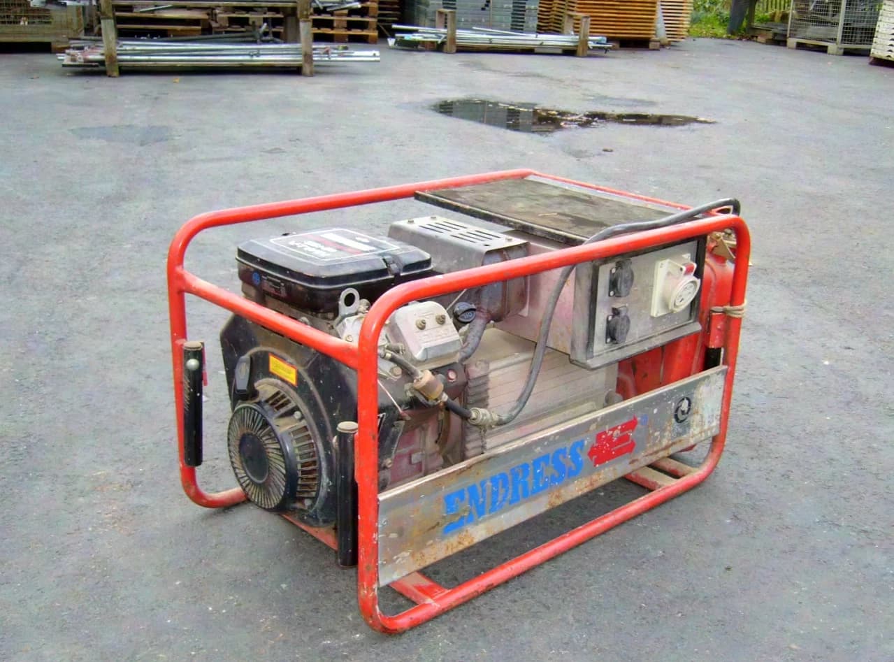 Generator / Emergency Generator Endress ESE804 DBS / S