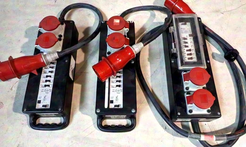 Power distributor, case distributor 32A CEE > 2x 16A CEE, fuse RCD, A2