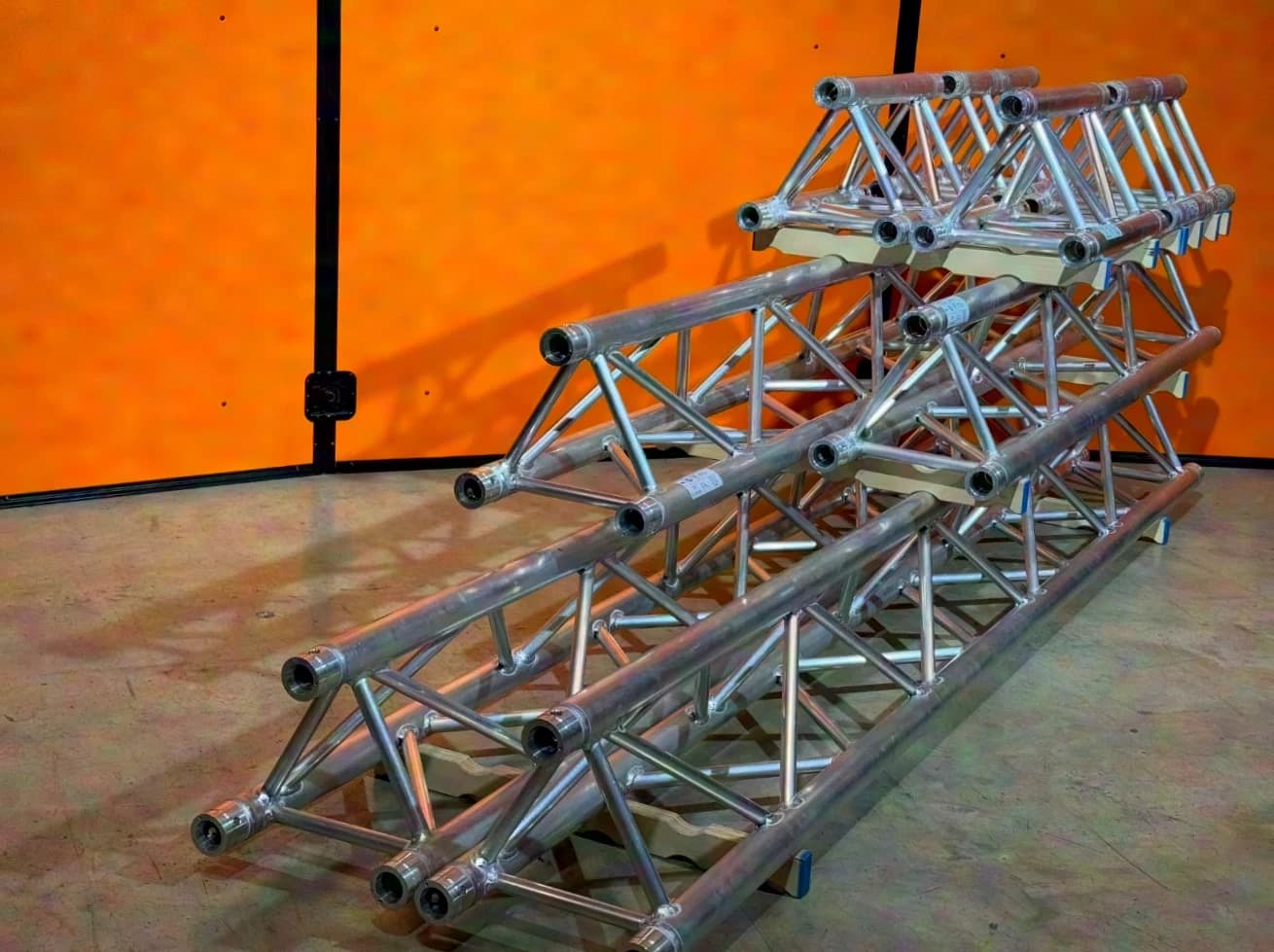 Sweettruss KV3/290-200 Truss 2.0m silver