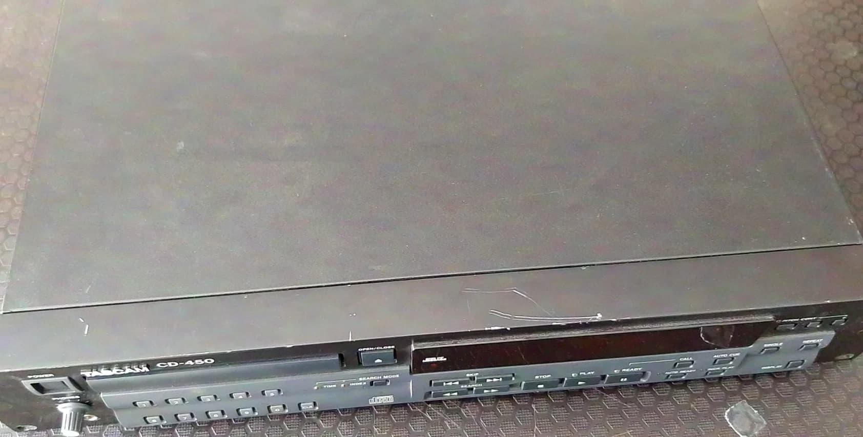 Tascam CD-450