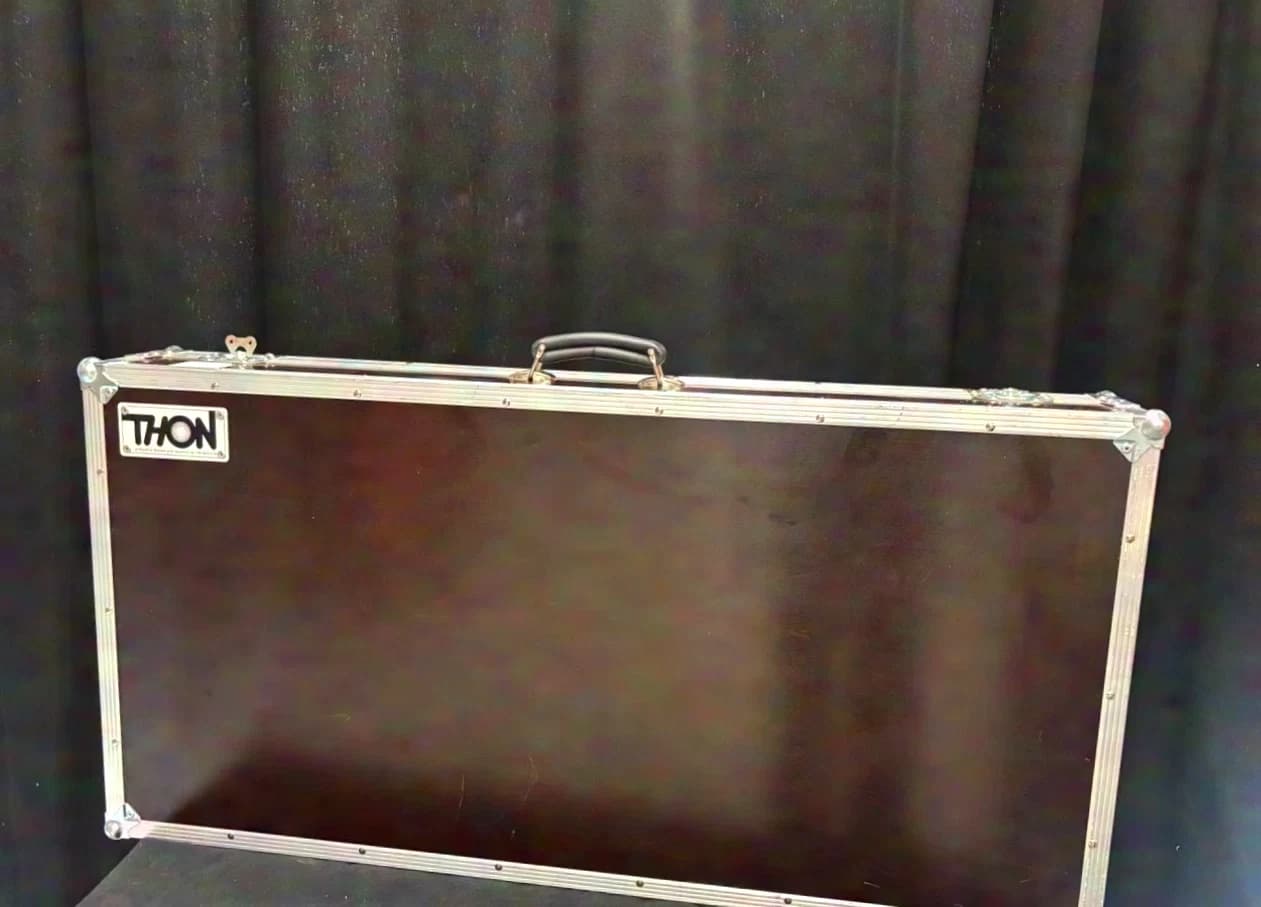 Thomann Keyboard case new Interior dimensions: 100cm x 48cm, h=12cm