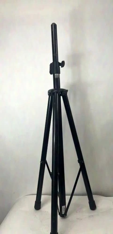 !!! Top Offer !!! K&M 214/6 Speaker Stand – Black