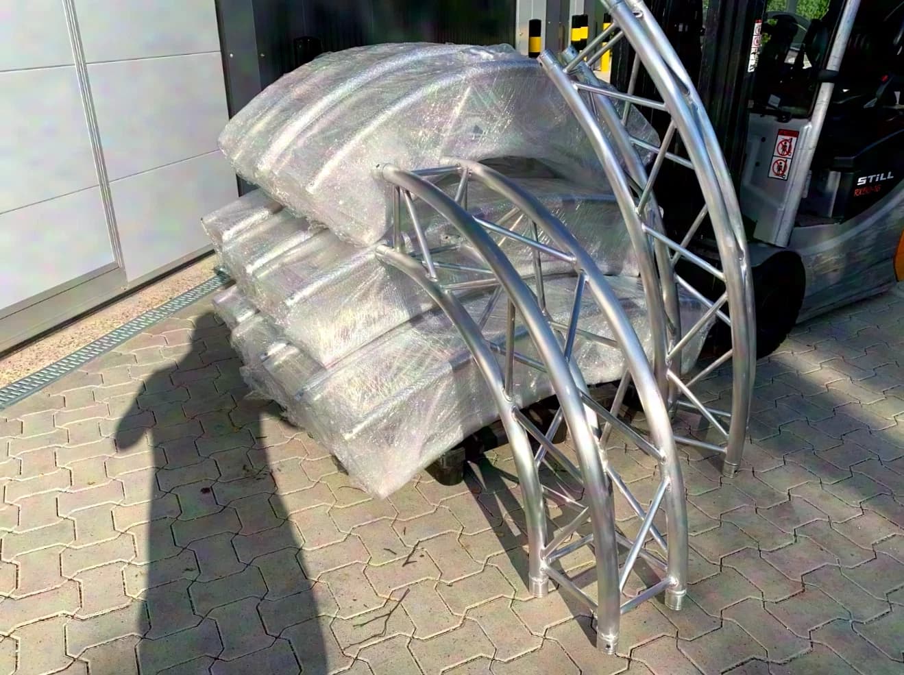 F34 Truss Circles Circular Truss