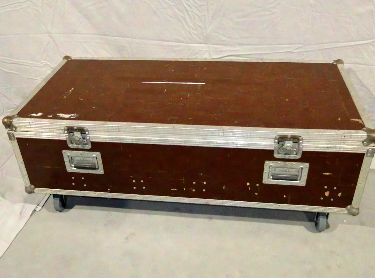 Trunk case lamp box