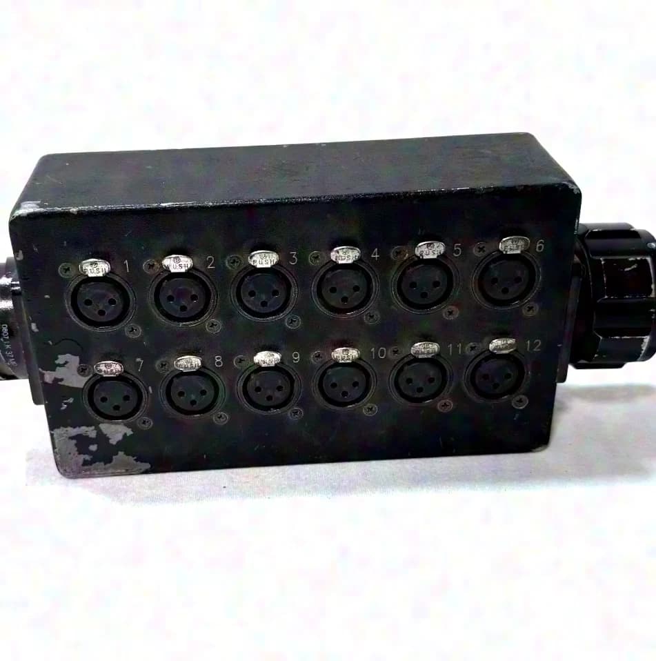 Used LK37 Adaptor I/O > 12x XLR3 Female