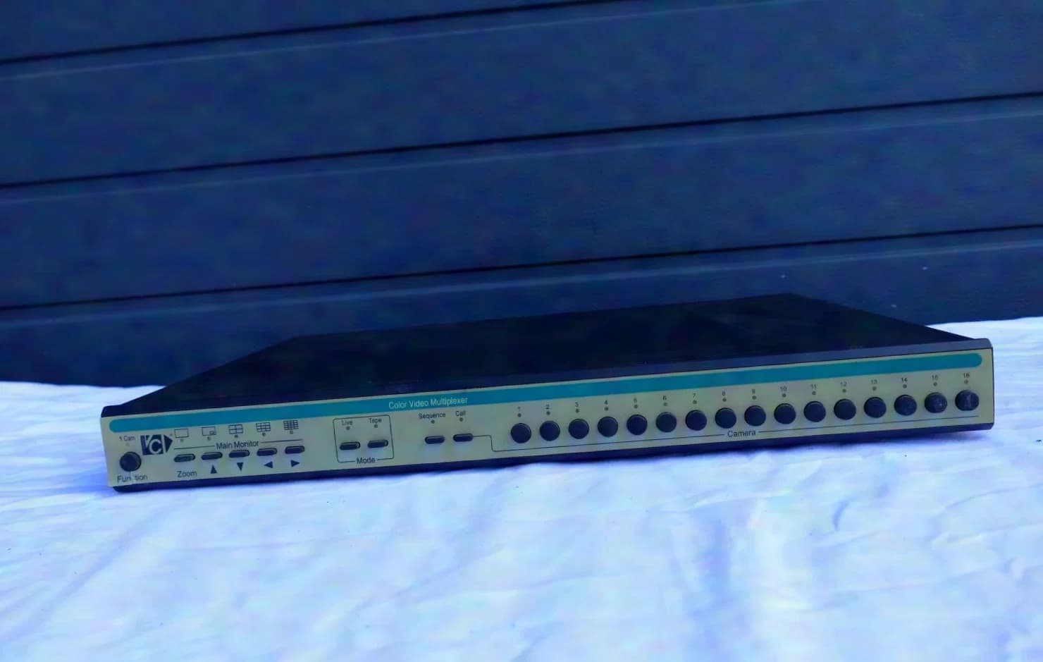VC 16 Channel Color Video Multiplexer