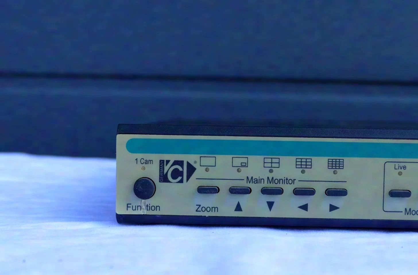 VC 16 Channel Color Video Multiplexer