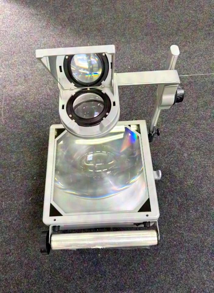 Vega overhead projector type KA 400 GLS incl. spare lamp