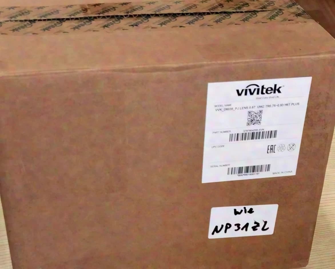 Vivitek wide-angle zoom lens 0.75-0.93:1 equiv. NEC NP31ZL