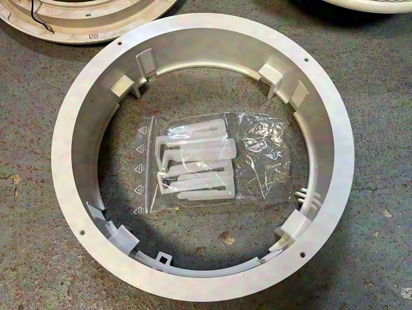 WHD UP-22-T6 ceiling speaker 6W 100V also individual parts