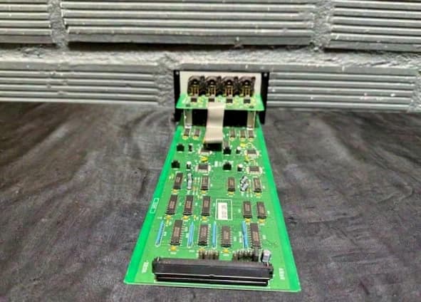 YAMAHA CD8 AE