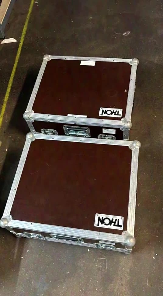 Yamaha 01v96 incl. Thon Travel Case