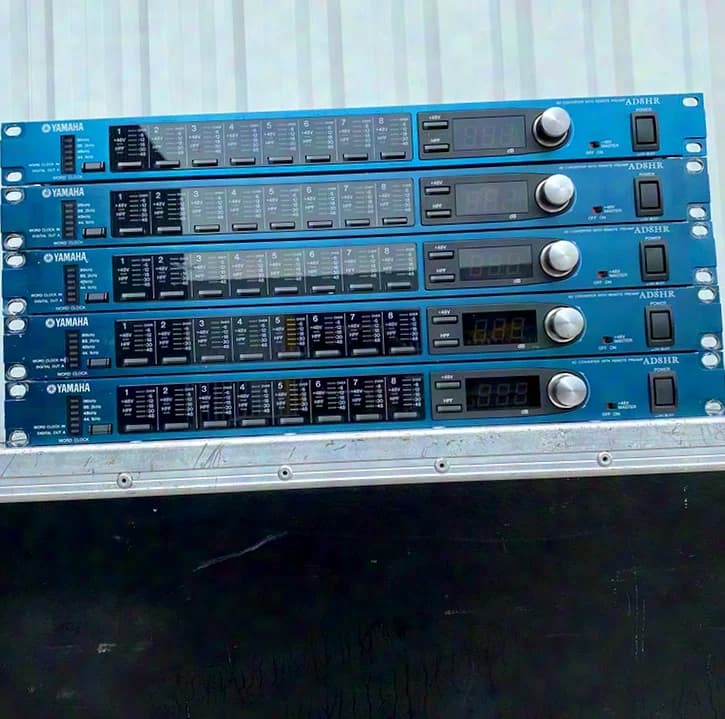 Yamaha AD8HR 8-channel remote microphone preamp/AD converter