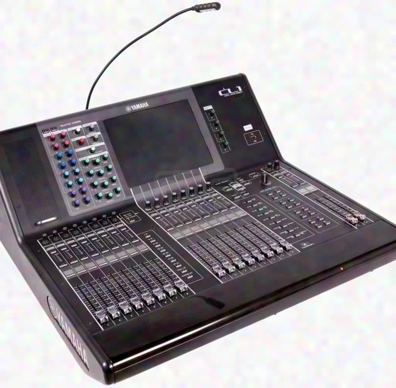 Yamaha CL1 Digital Mixing Console