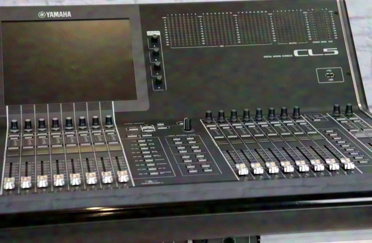 Yamaha CL-5 Mixing Console