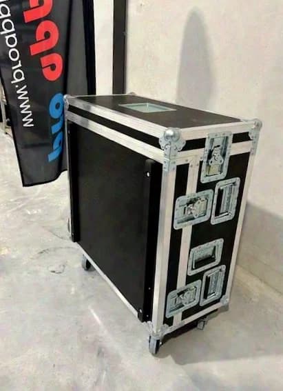 Yamaha DM7 flightcase