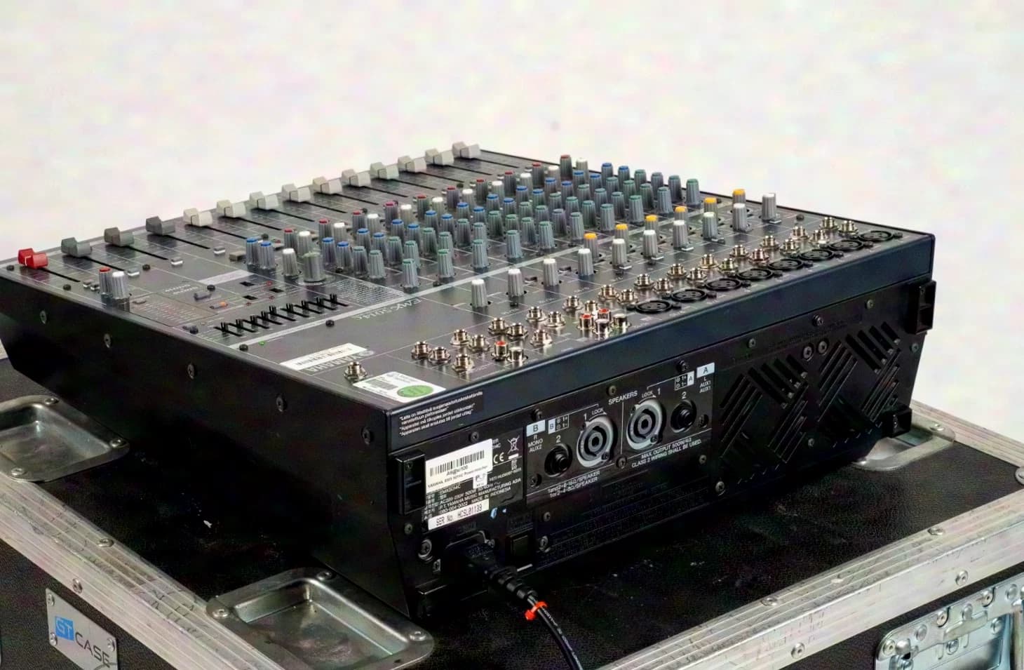 Yamaha EMX5014C Powered Mixer / Powered Mixer incl. Thon Case