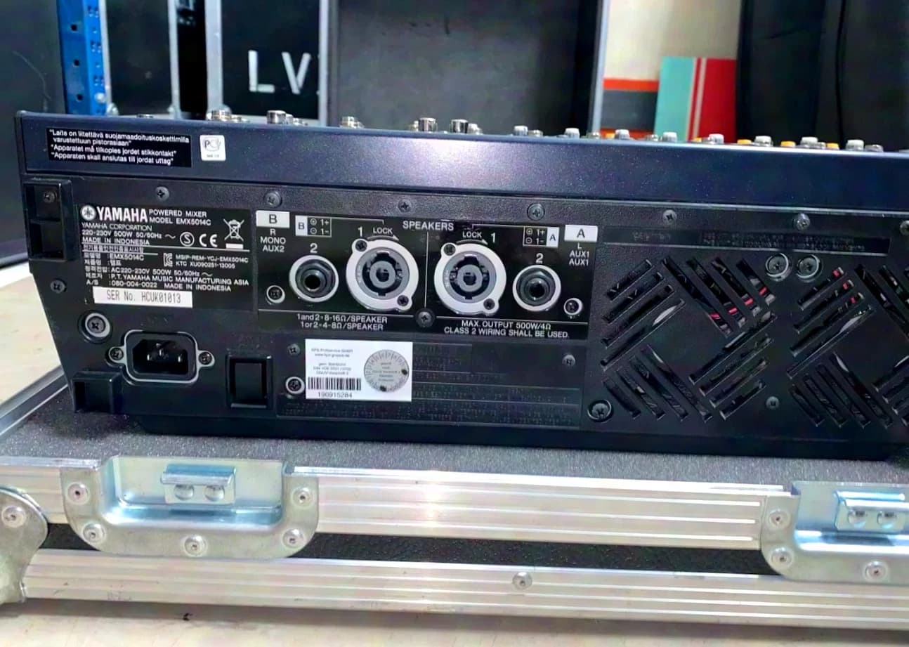 Yamaha EMX 5014C Powered Mixer