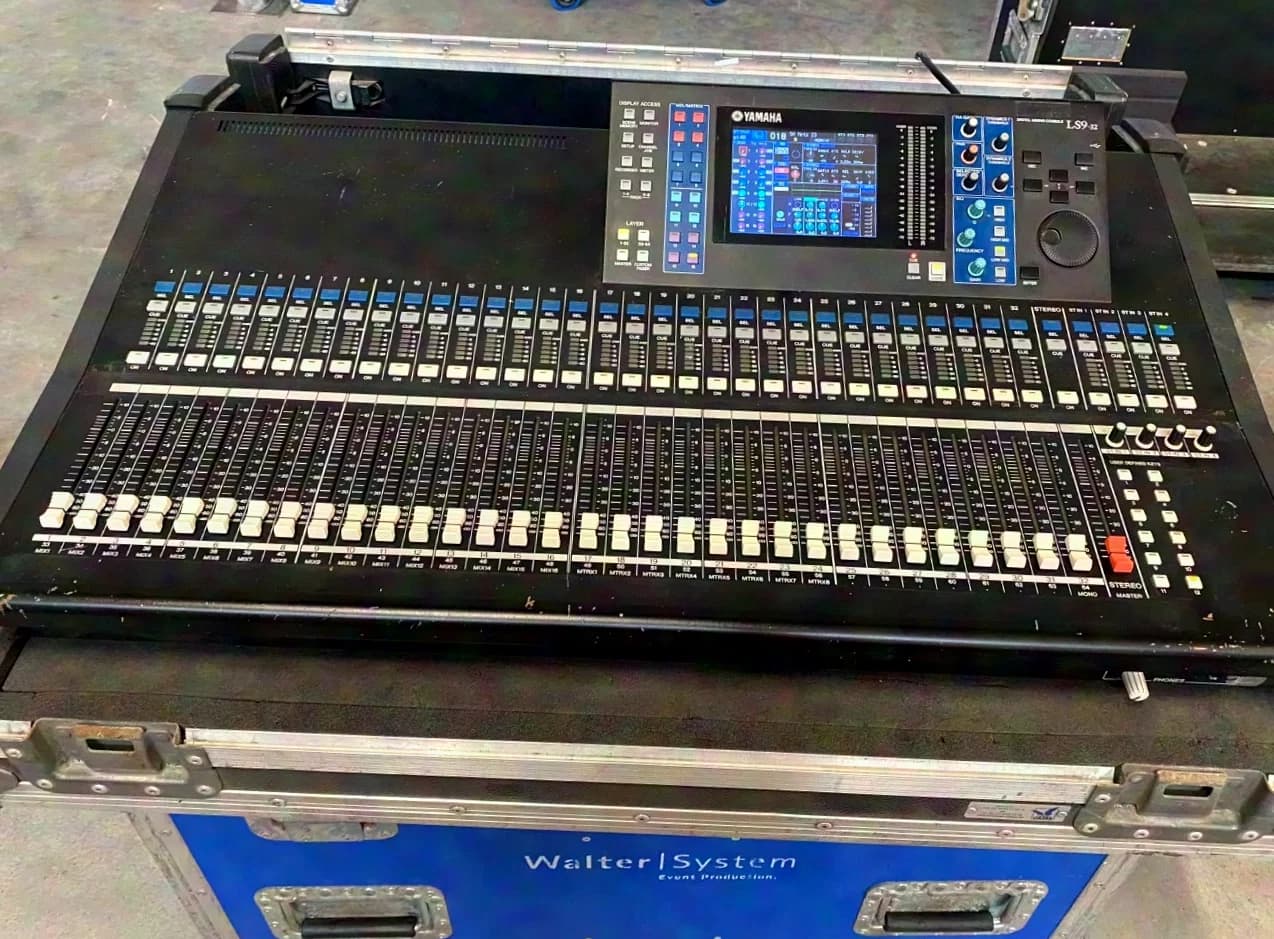 Yamaha LS9-32