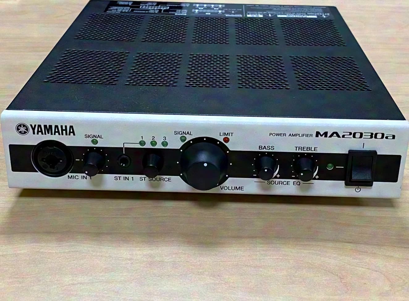 Yamaha MA2030a amplifier