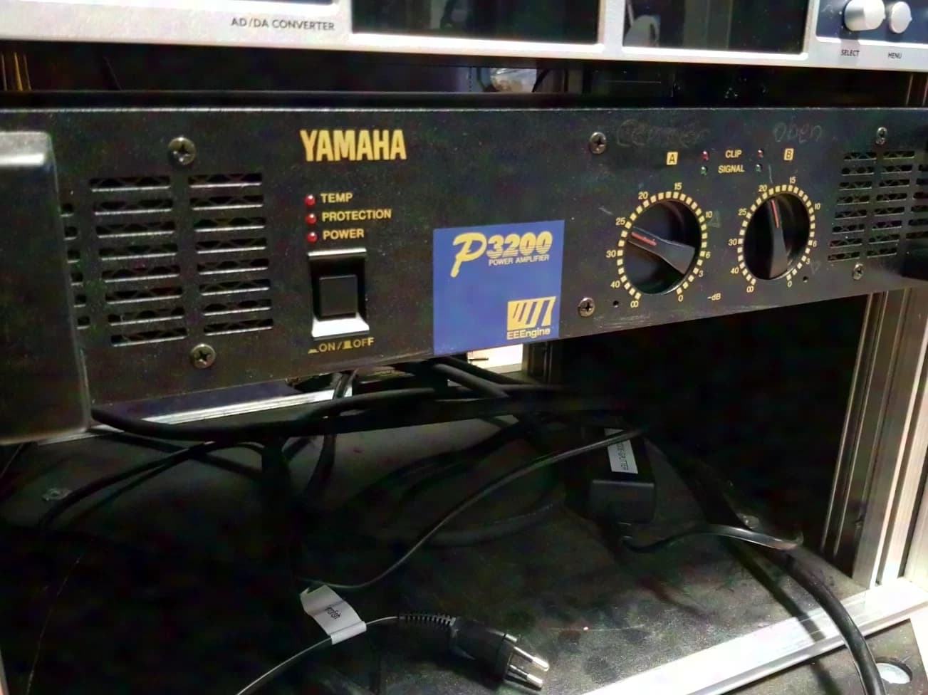 Yamaha P3200