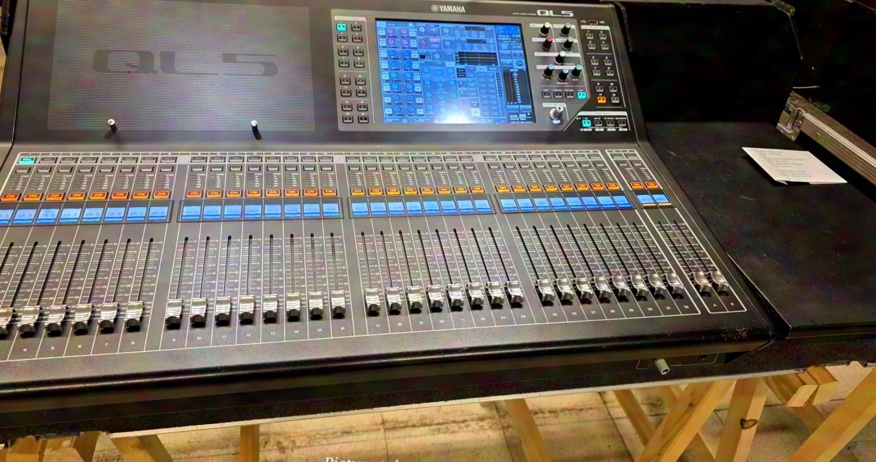 Yamaha QL5