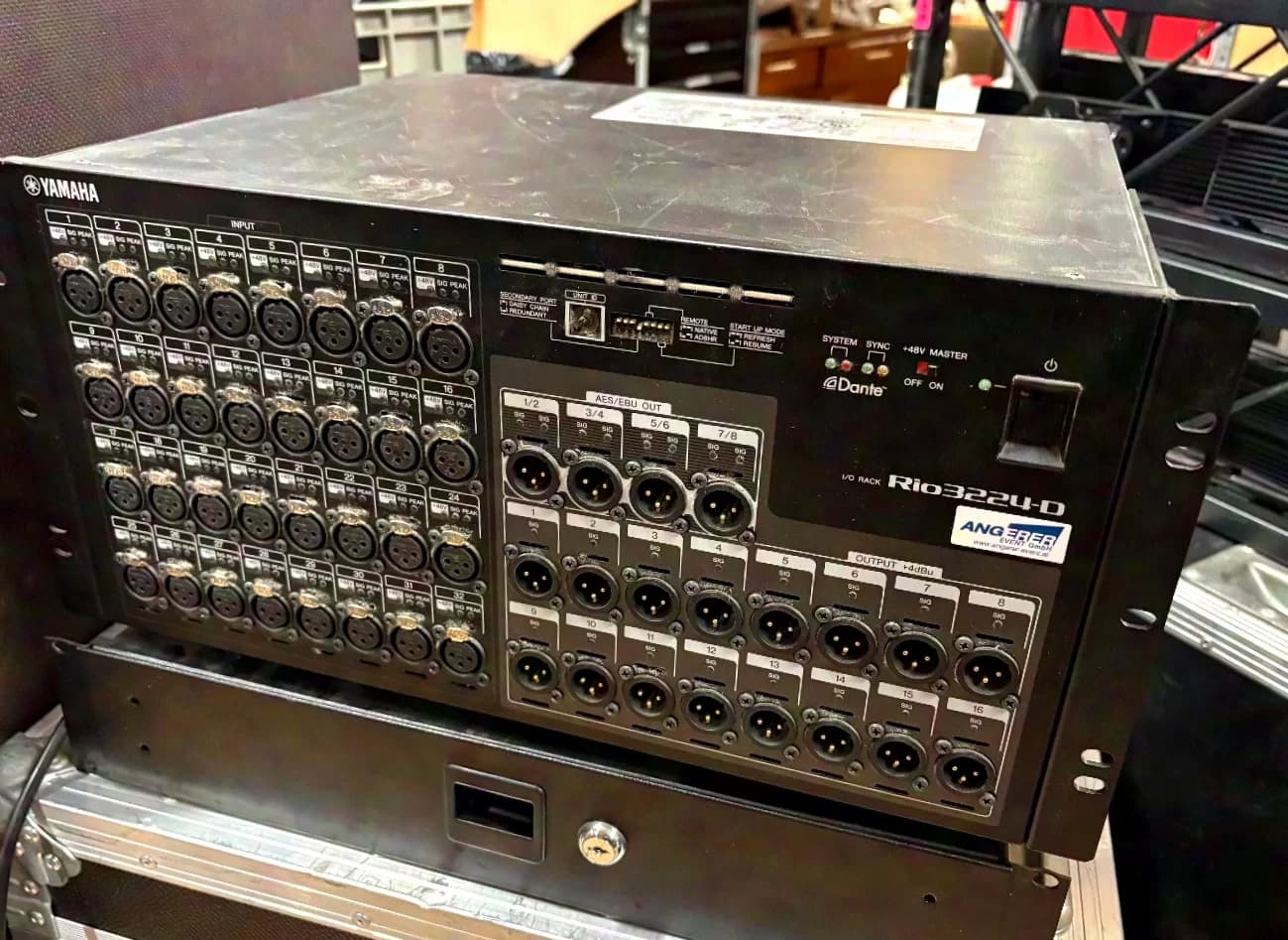 Yamaha RIO 3224-D1 stagebox Dante