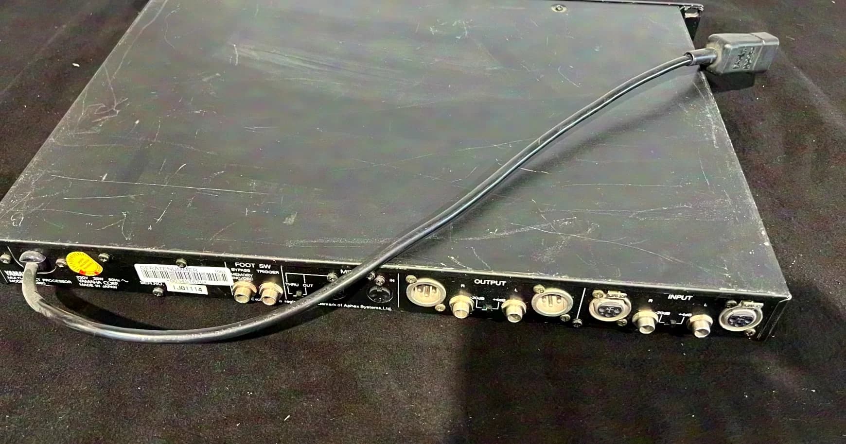 Yamaha SPX990 Professional Multi-Effect Processor