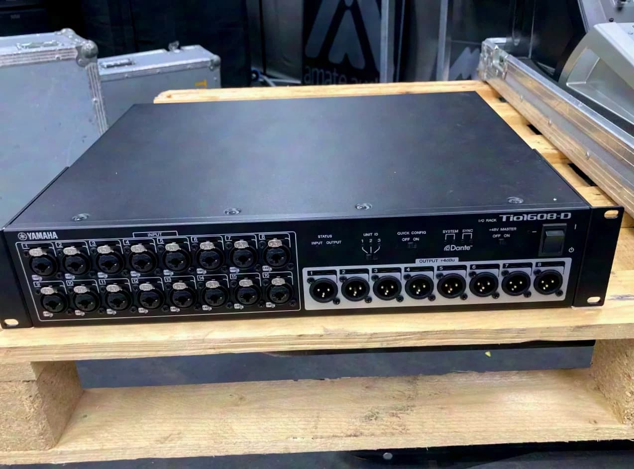 Yamaha TIO1608D digital stagebox, top condition