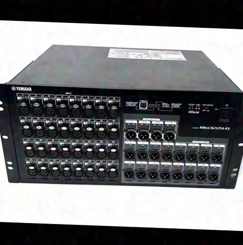 Yamaha Used | Yamaha - CL3 Digital Mixer + Rio3224D I/O Rack
