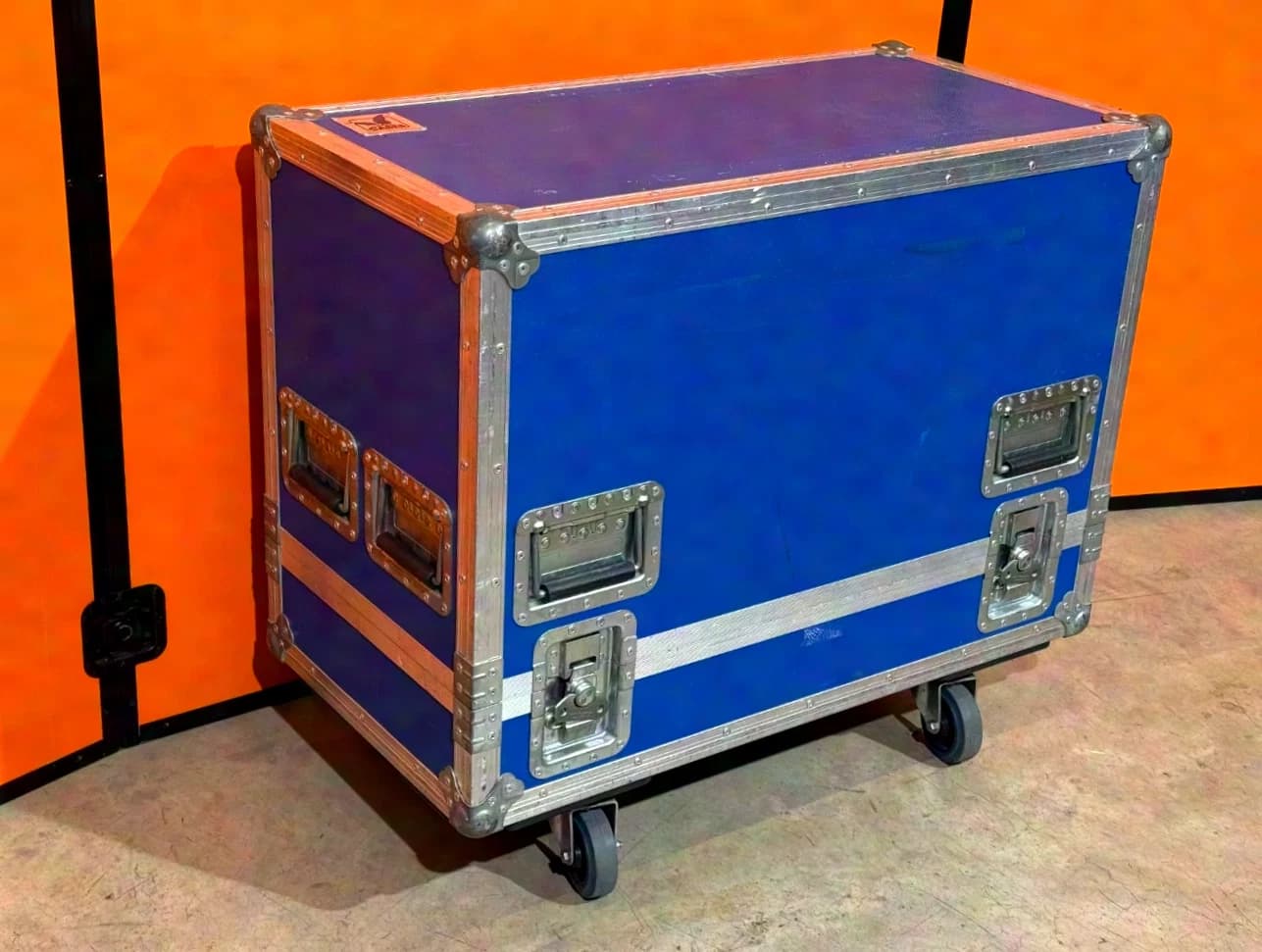 amptown CASES hood case for d&b Q-Series Q1 | Q7 | Q10