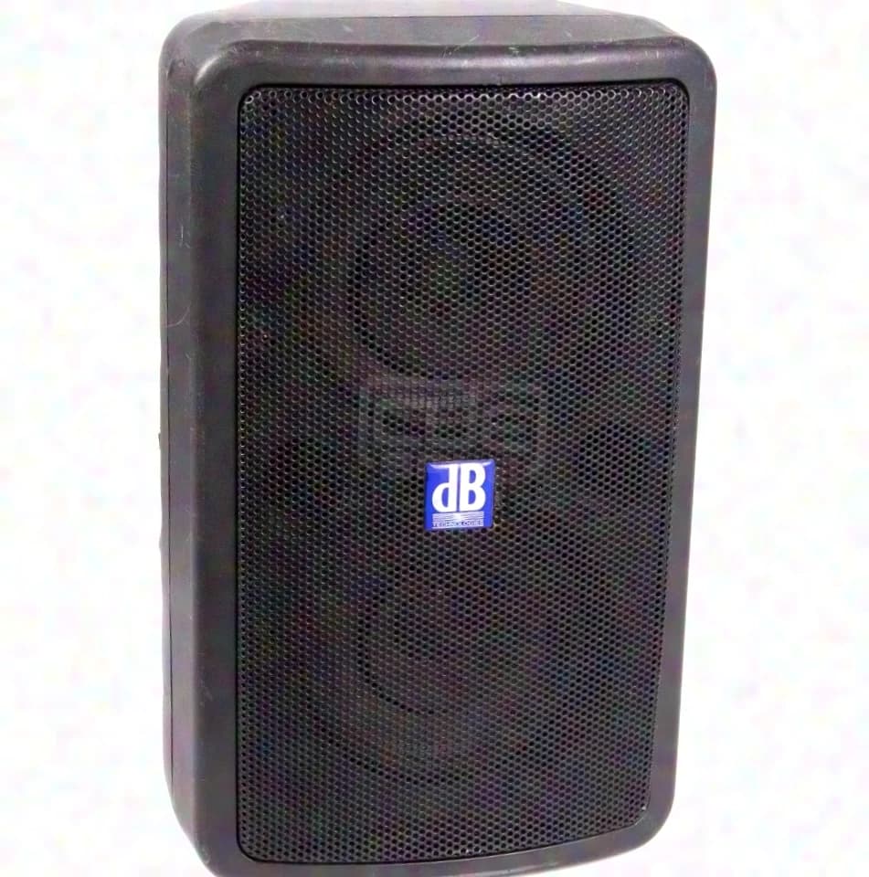 dB Technologies L160 Powered 6.5 160 Watt Speaker SET