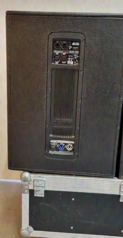 dB technologies Sub 15D active subwoofer 1 pair