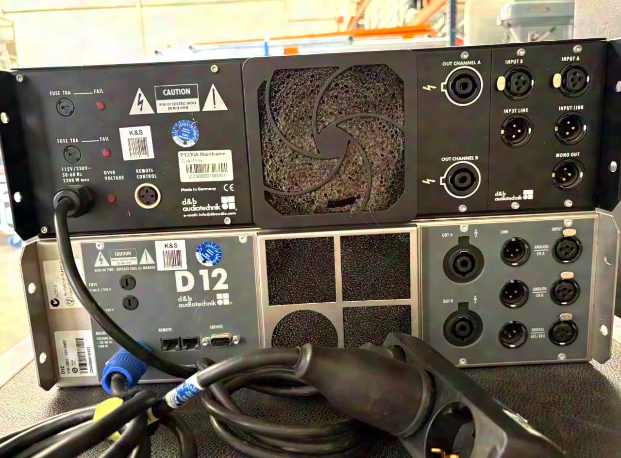 d&b Audiotechnik C7 Set Top/Sub + Amping D12/P1200 (2 Sets available)