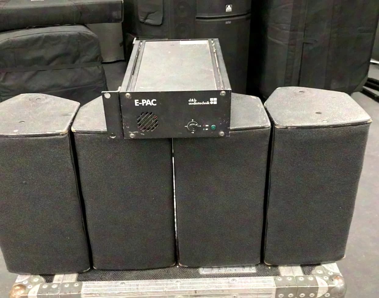 d&b Audiotechnik E3 Top speakers