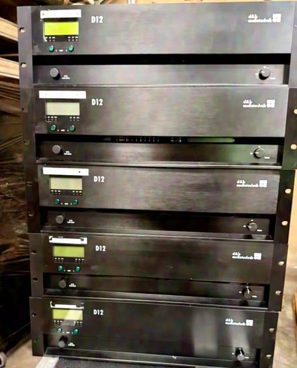 d&b D12