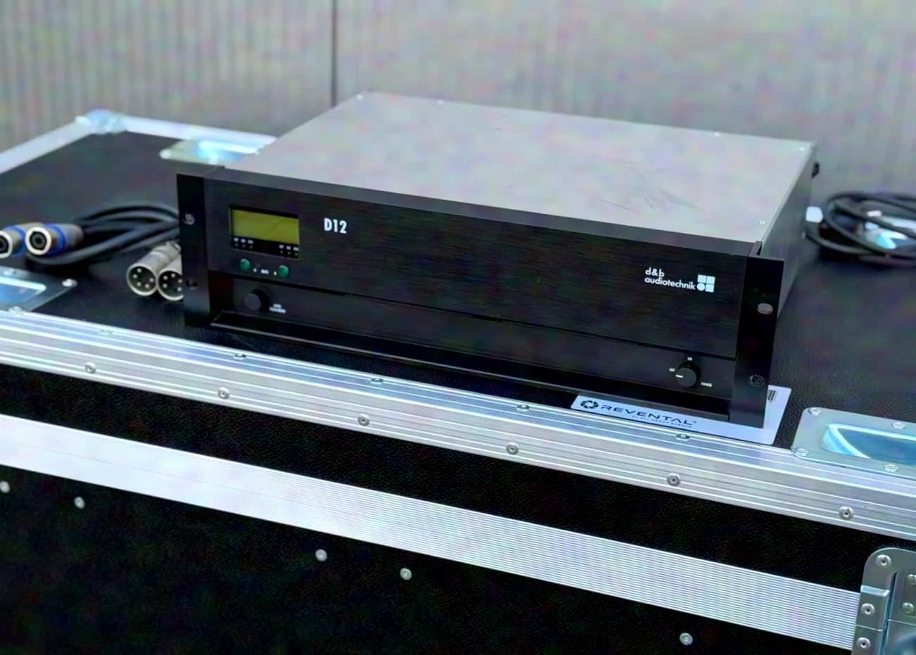 d&b D12 Endstufe Amp Verstärker