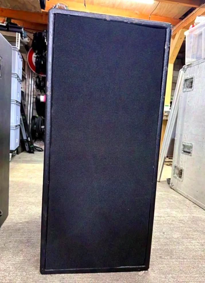 d&b F2