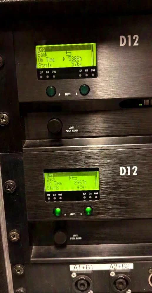 d&b audiotechnik D12 Set of 2 with Module Rack