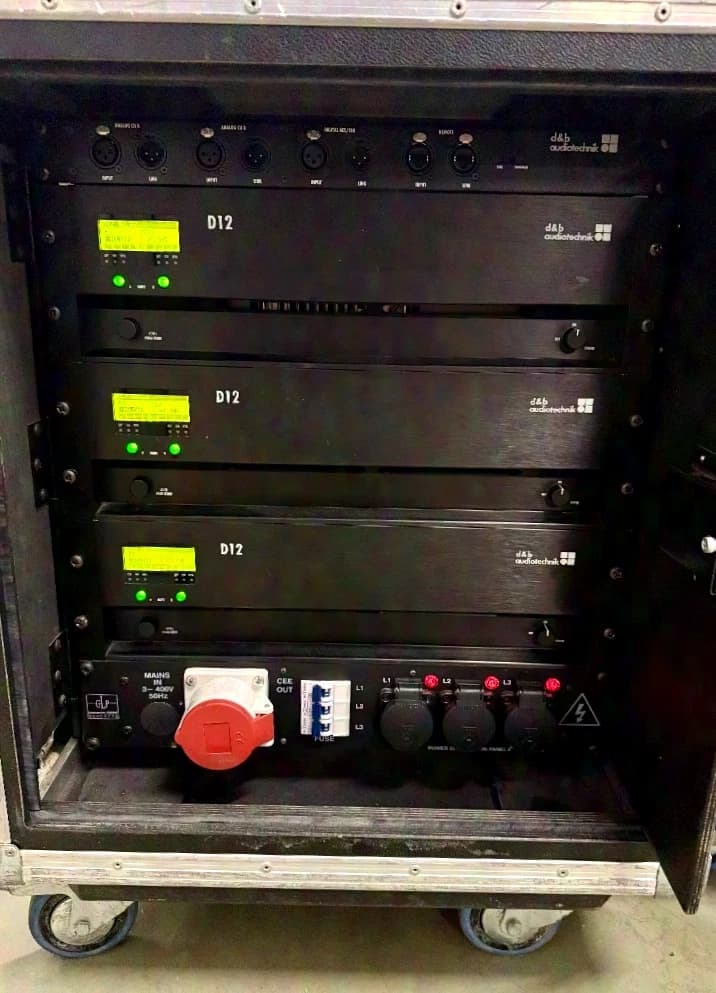 d&b audiotechnik D12 Touring Rack EP5 - low operating hours